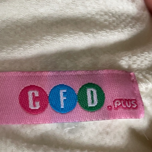 CFD Blouse - Picture 8 of 10